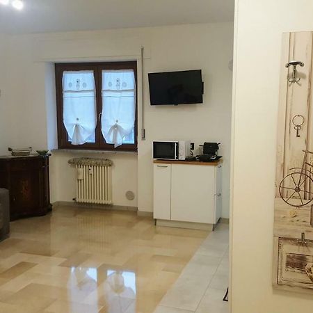 Casa Della Nonna Per Voi Parcheggio Gratuito Condizionatore Portatile Cir 0052 Aosta Exterior foto
